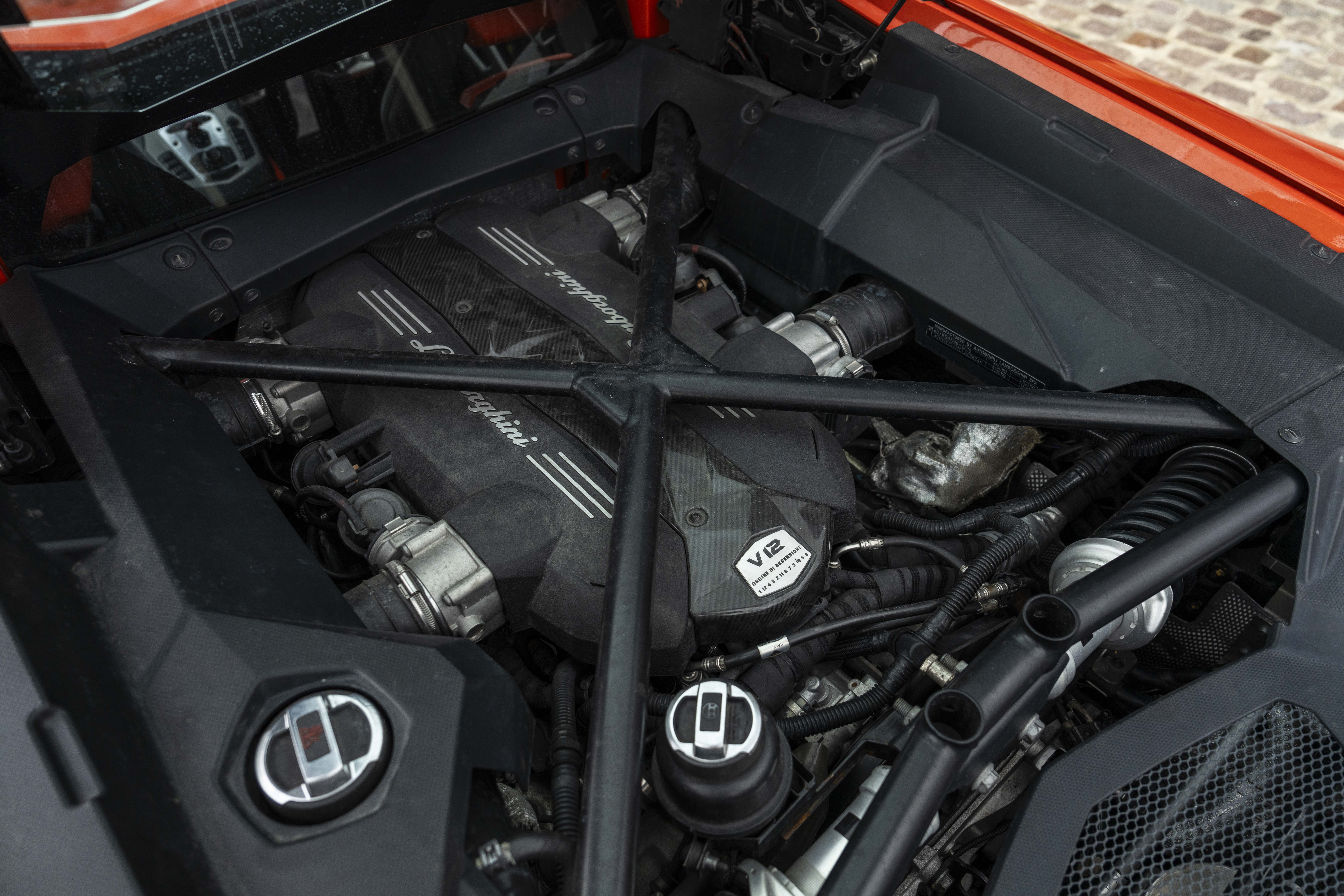 2012 Lamborghini Aventador LP700-4 for sale by auction in Uxbridge, Greater  London, United Kingdom, image size:1263x842