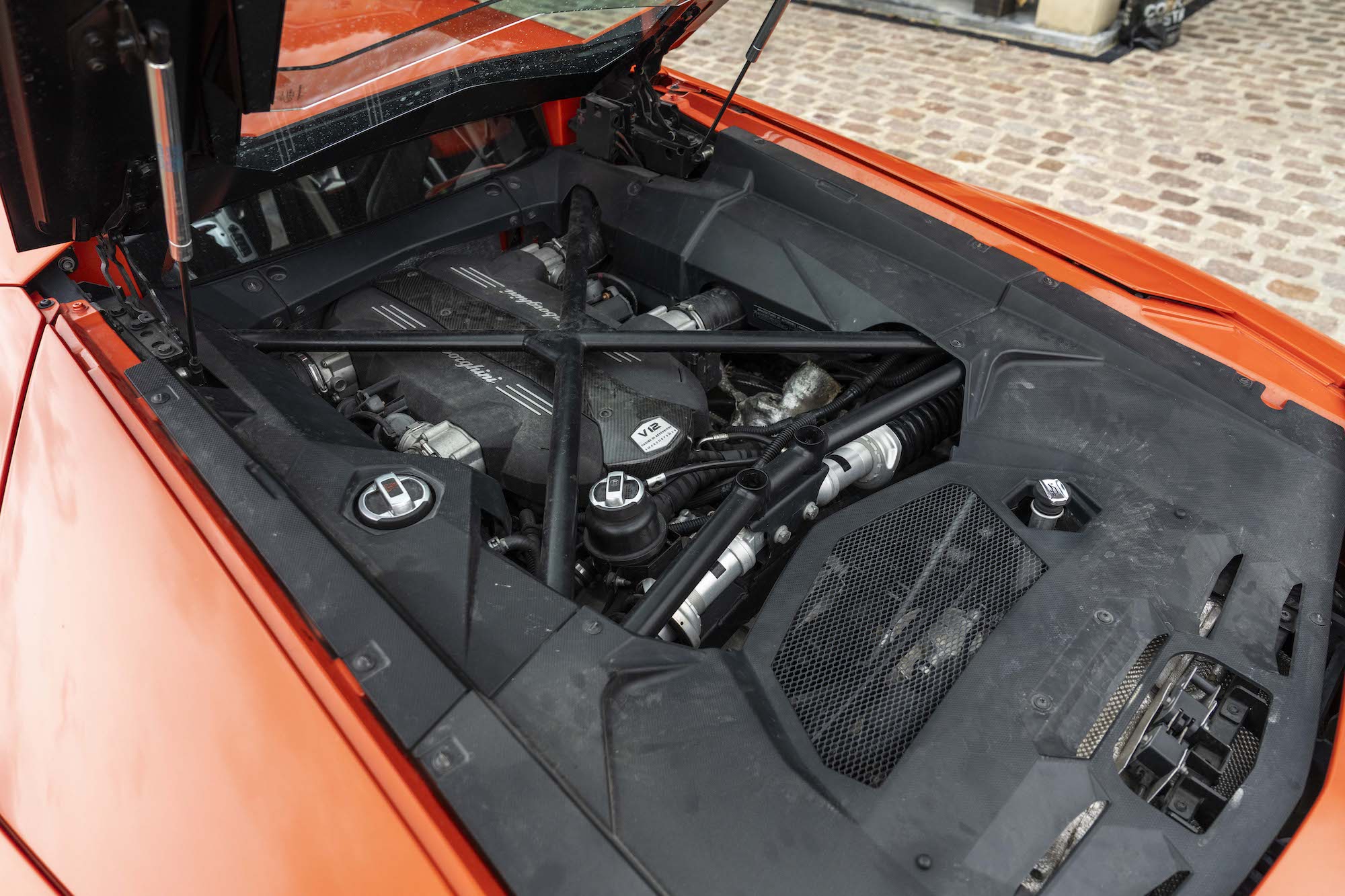 2012 Lamborghini Aventador LP700-4 for sale by auction in Uxbridge, Greater  London, United Kingdom, image size:1263x842