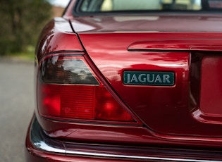 1996 JAGUAR XJR