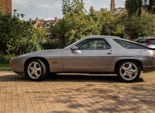 1988 PORSCHE 928 S4