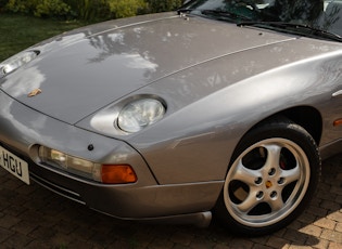 1988 PORSCHE 928 S4