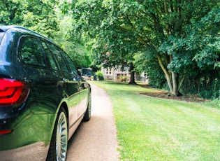 2011 BMW ALPINA (F11) B5 BITURBO TOURING