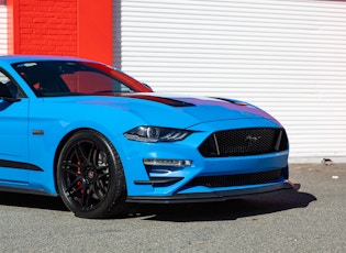 2022 FORD MUSTANG GT 'SM17 EDITION' - 99 KM