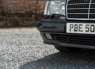 1993 MERCEDES-BENZ (W124) E500