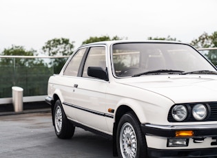 1984 BMW (E30) 323I