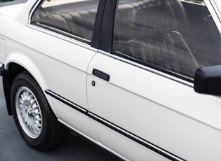 1984 BMW (E30) 323I