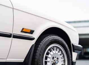 1984 BMW (E30) 323I