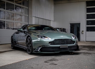 2017 ASTON MARTIN VANTAGE GT8