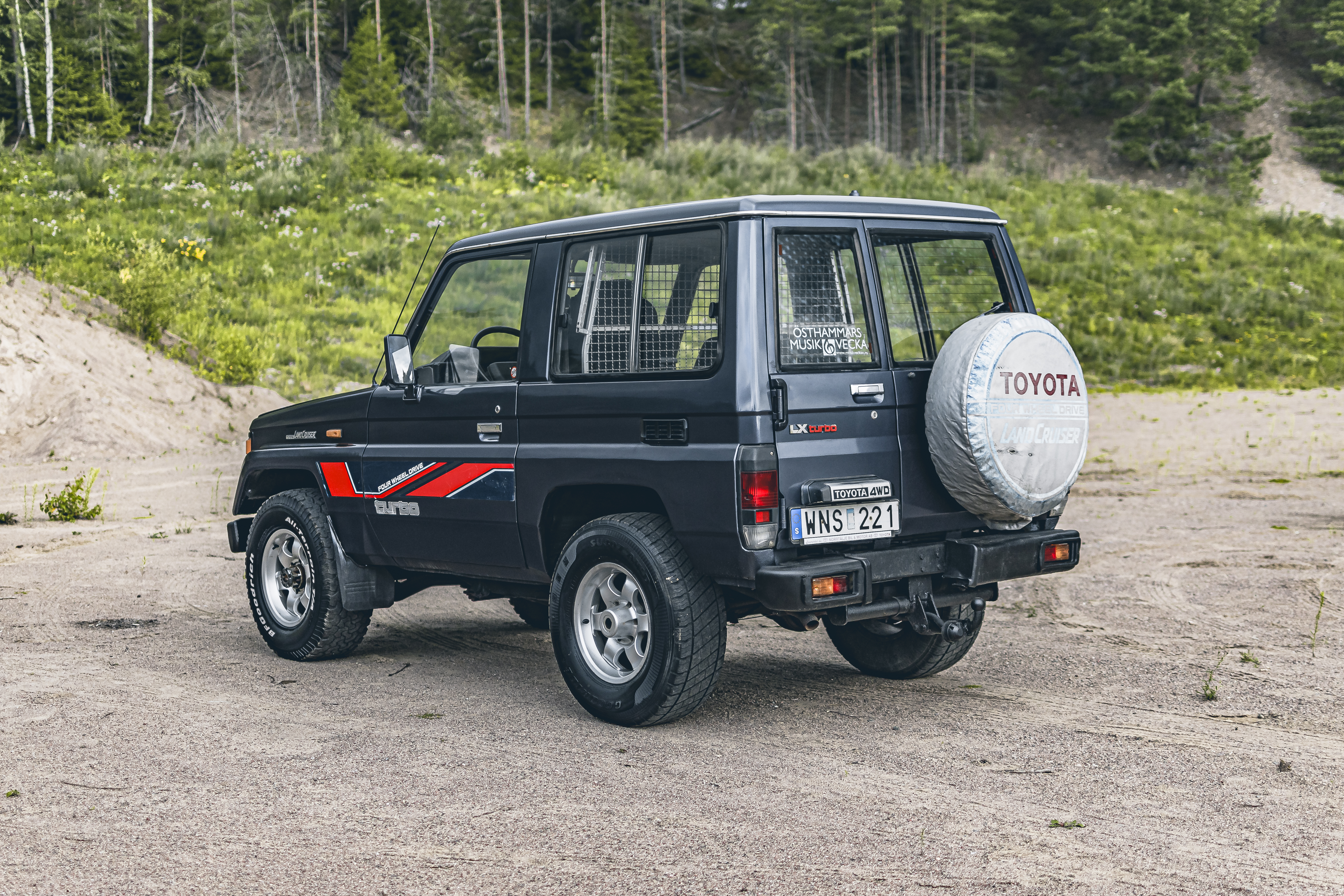 1986 TOYOTA LJ70 LAND CRUISER for sale by auction in Norrtälje, Sweden