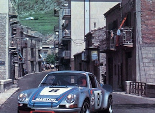1973 MARTINI PORSCHE 911 CARRERA RSR 'R6' TRIBUTE DISPLAY