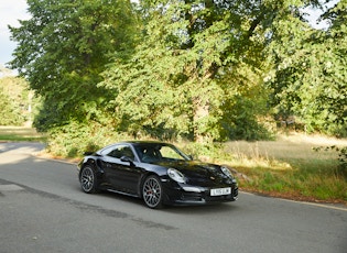 2015 PORSCHE 911 (991) TURBO - 10,500 MILES