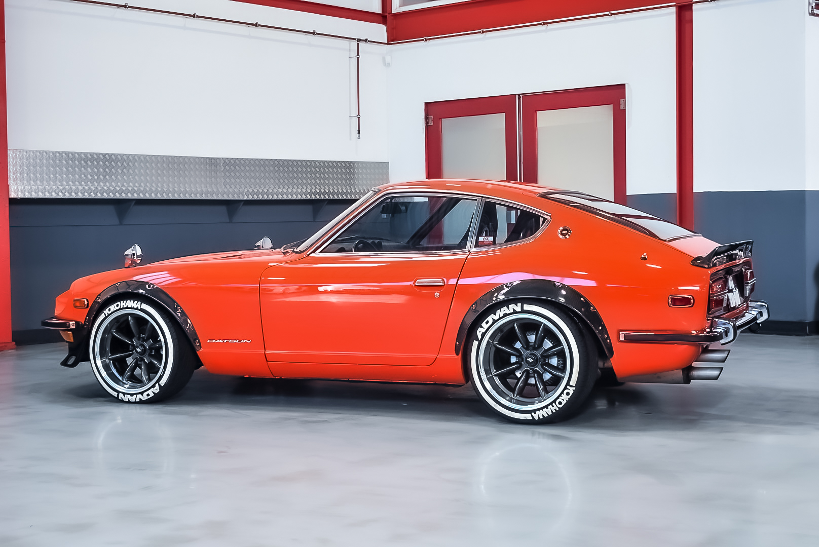 Auto World Xtraction 1973 Datsun 240Z (Red) HO Slot Car