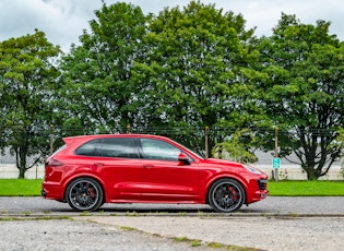 2016 PORSCHE CAYENNE GTS