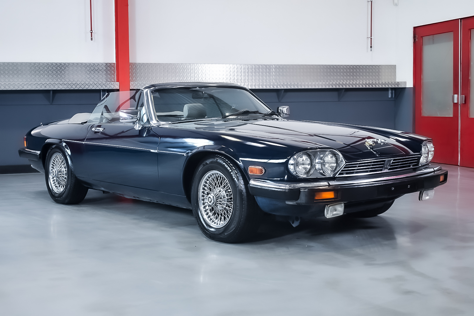 1987 JAGUAR XJ-S V12 CONVERTIBLE for sale by auction in Schiedam 