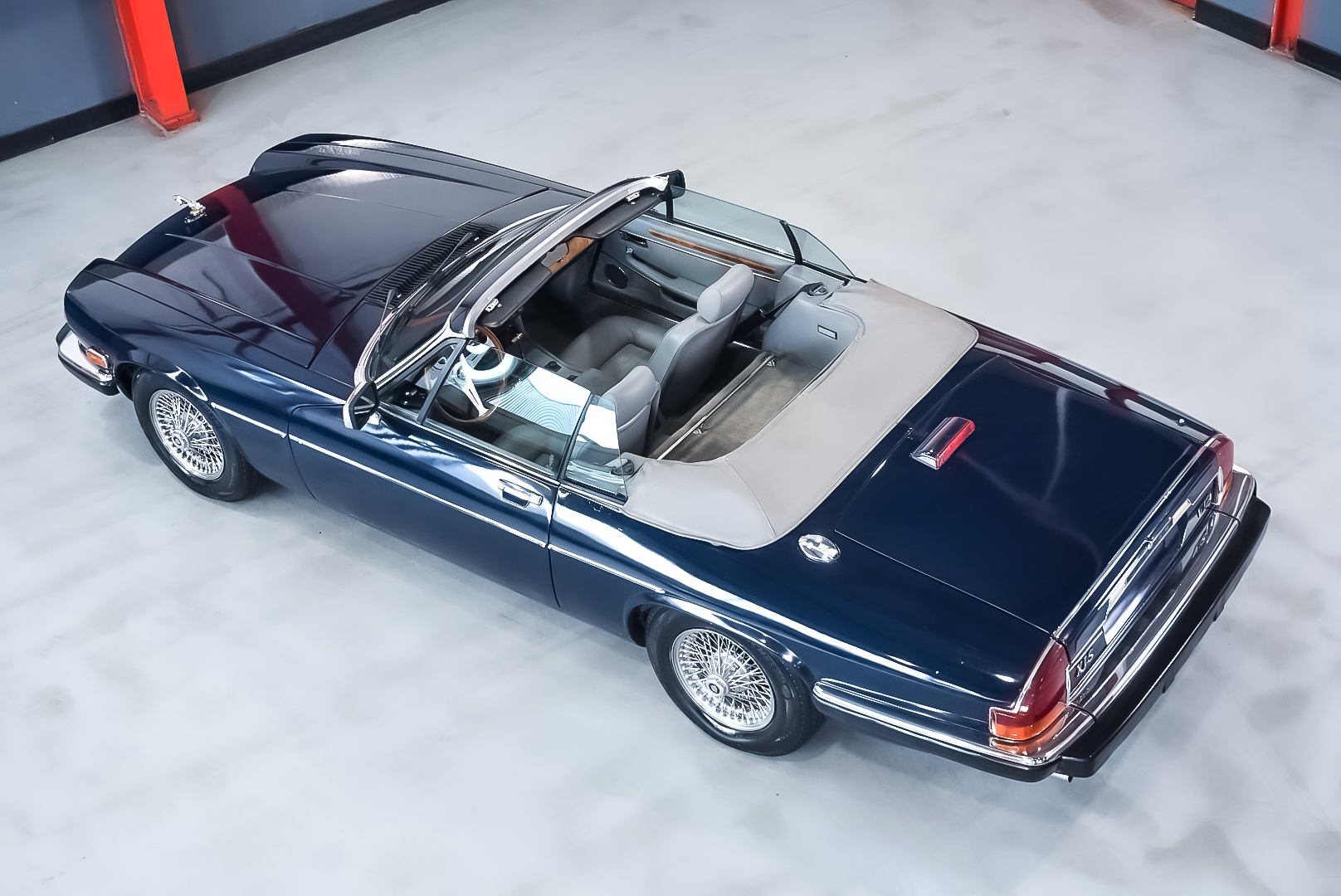 Jaguar XJS V12 Convertible イタリア製 1987 Jaguar XJS 