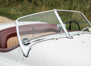 1952 Jaguar XK120 SE Roadster - LHD