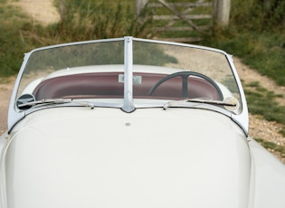 1952 Jaguar XK120 SE Roadster - LHD