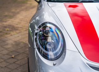 2016 PORSCHE 911 R