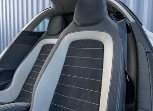 2015 VOLKSWAGEN XL1 - 1,824 MILES