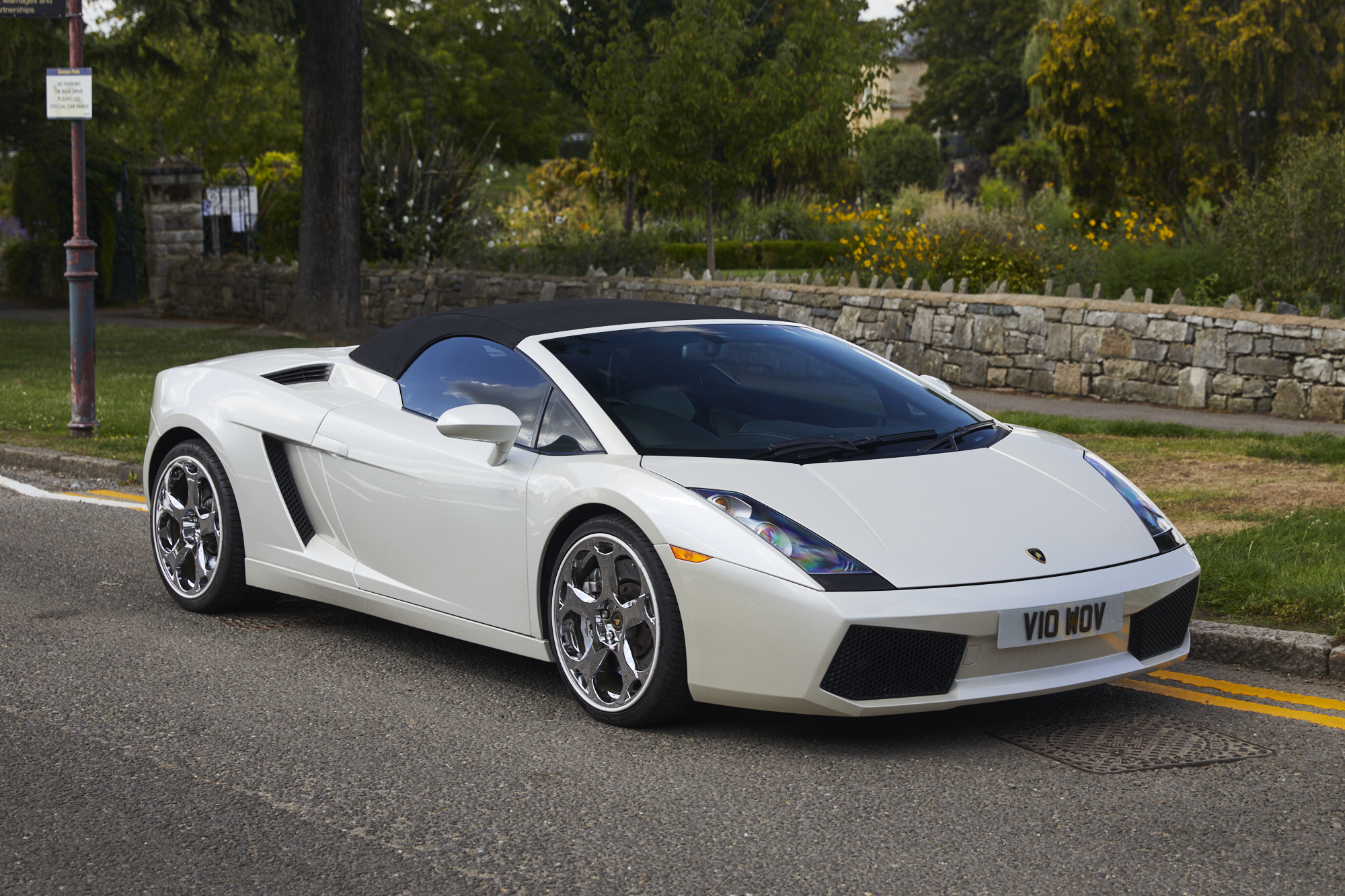 2008 LAMBORGHINI GALLARDO SPYDER for sale by auction in Greater London,  United Kingdom, image size:1263x842