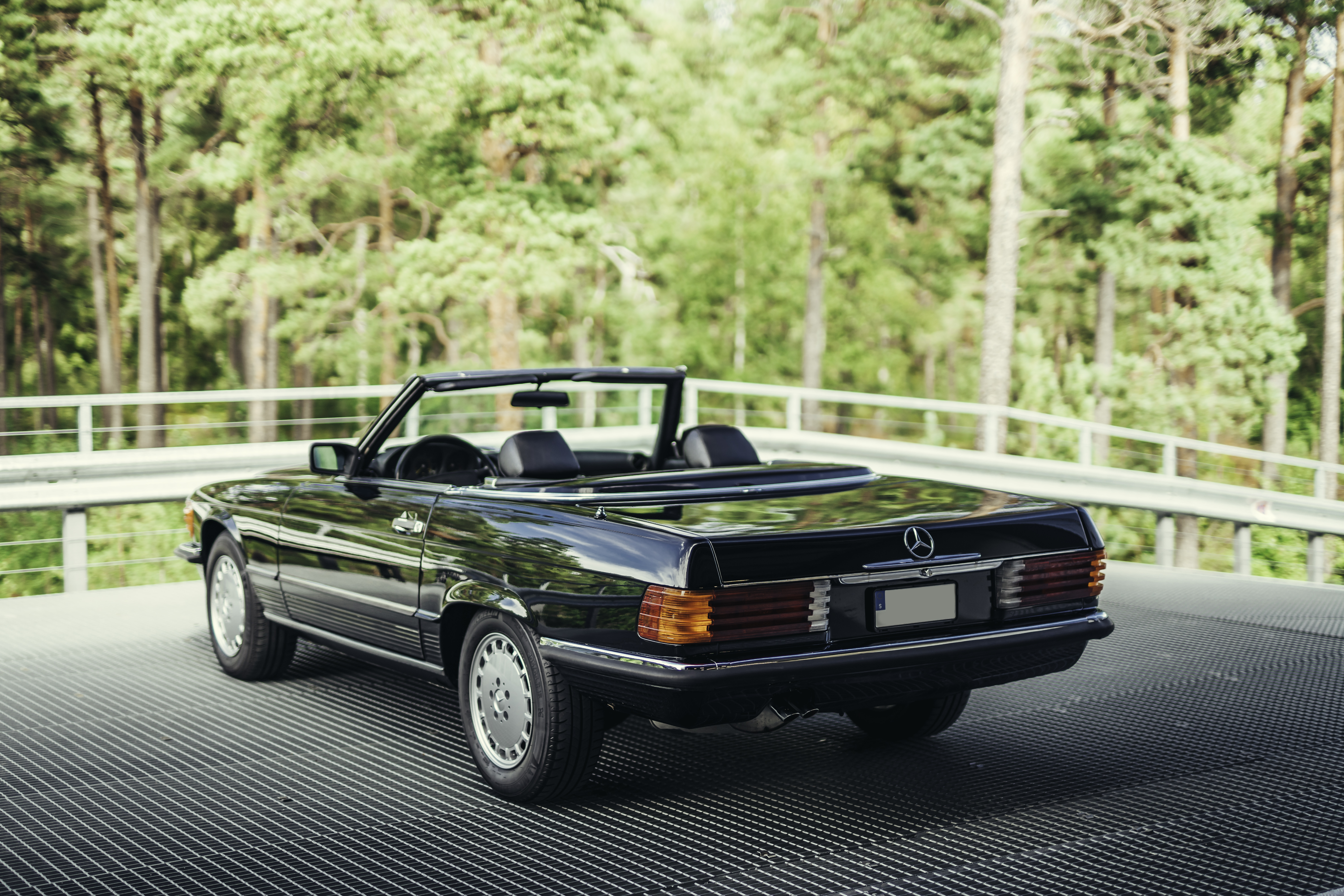 MB-107-560SL.リサイクル.リペア-部品取り車各種部品販売-書類あり MB-107-560SL.リサイクル.リペア-部品取り車各種部品販売-書類あり M