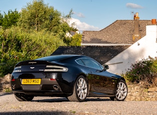 2014 ASTON MARTIN V8 VANTAGE