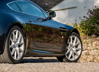 2014 ASTON MARTIN V8 VANTAGE