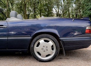 1995 MERCEDES-BENZ (W124) E220 CABRIOLET SPORTLINE 