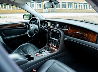 2007 Jaguar XJR - VAT Q