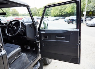 2015 LAND ROVER DEFENDER 110 XS STATION WAGON ‘TWISTED’  