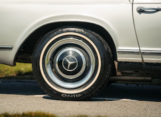 1968 Mercedes-Benz 230 SL Pagoda