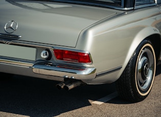 1968 Mercedes-Benz 230 SL Pagoda