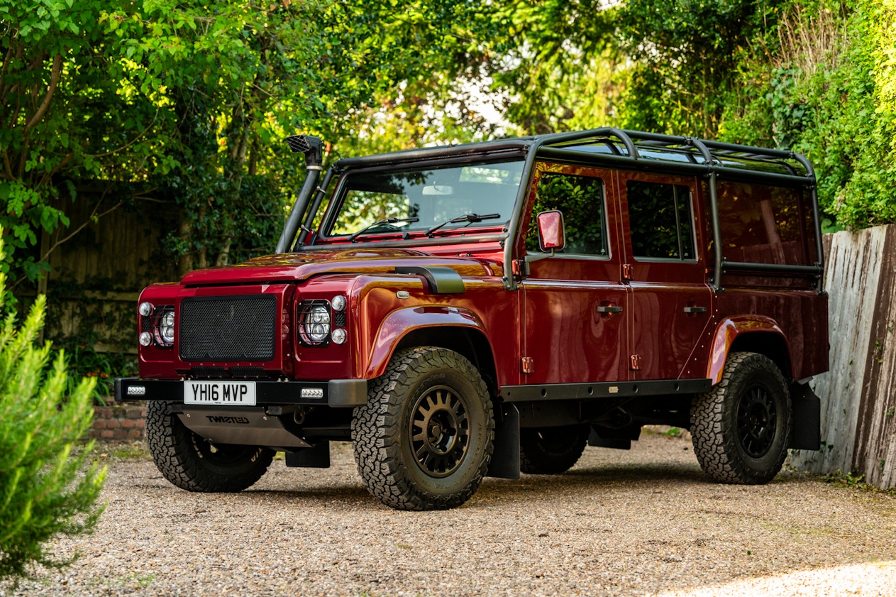 2016 LAND ROVER DEFENDER 110 XS UTILITY 'TWISTED'