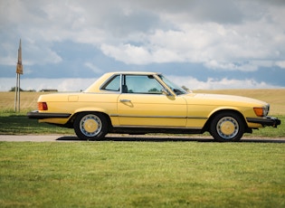 1975 MERCEDES-BENZ (R107) 450 SL