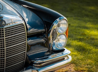 1969 MERCEDES-BENZ (W111) 280 SE COUPE