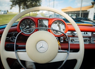 1969 MERCEDES-BENZ (W111) 280 SE COUPE