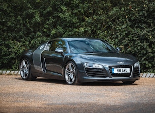 2008 AUDI R8 V8 - MANUAL