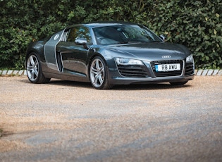 2008 AUDI R8 V8 - MANUAL