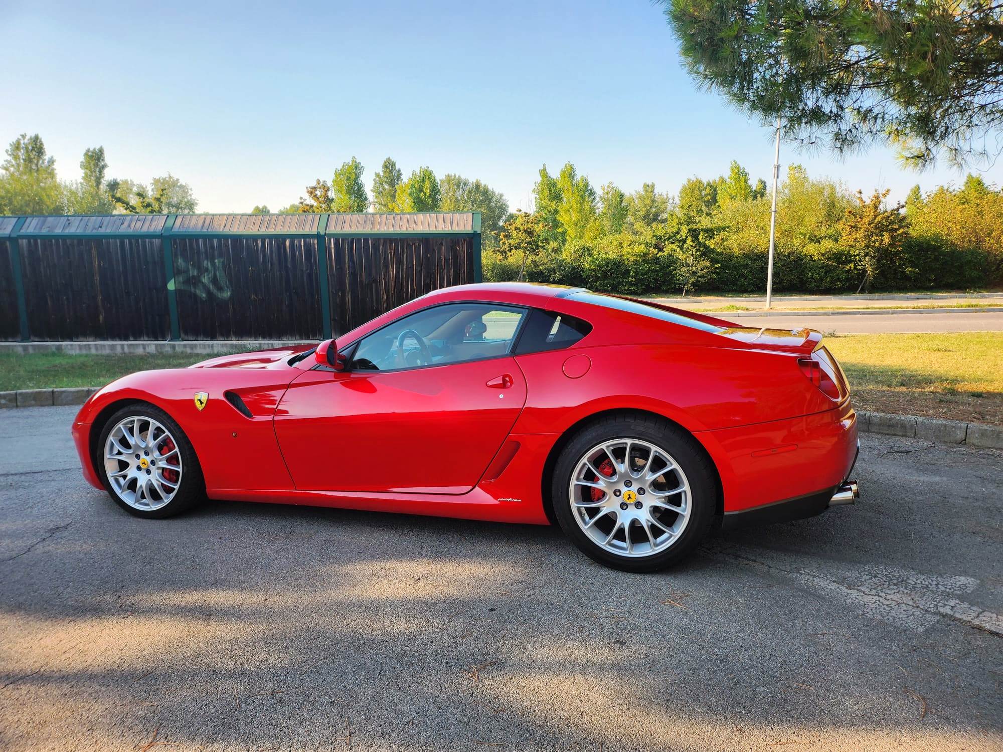 2006-ferrari-599gtb-fiorano-