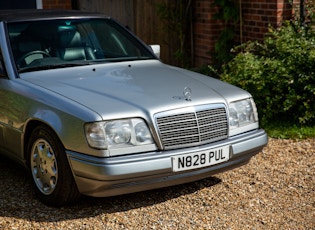 1996 MERCEDES-BENZ (W124) E220 CABRIOLET