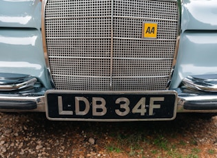 1968 MERCEDES-BENZ (W108) 250 SE