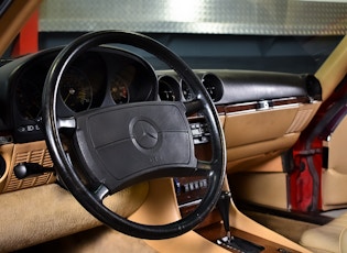 1988  MERCEDES-BENZ (R107) 560 SL