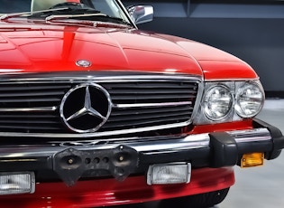 1988  MERCEDES-BENZ (R107) 560 SL