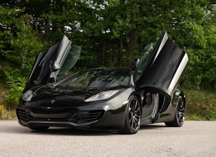 2013 MCLAREN MP4-12C 