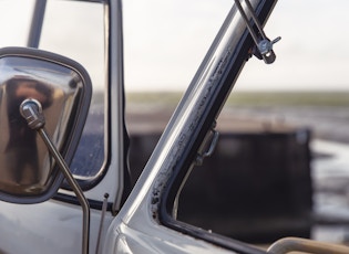 1965 VOLKSWAGEN TYPE 2 (T1) SPLITSCREEN CAMPERVAN