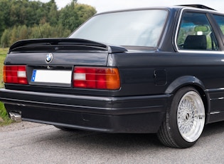 1989 BMW (E30) 320I