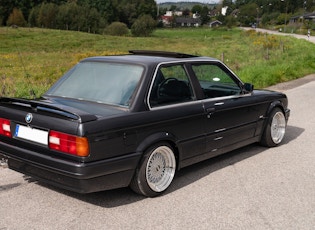 1989 BMW (E30) 320I
