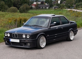 1989 BMW (E30) 320I