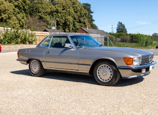 1988 MERCEDES-BENZ (R107) 300 SL - 56,339 miles 