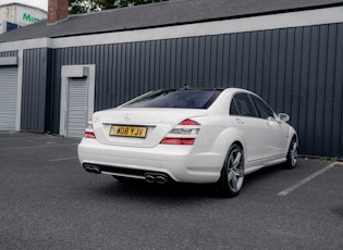 2008 Mercedes-Benz (W221) S63 AMG L